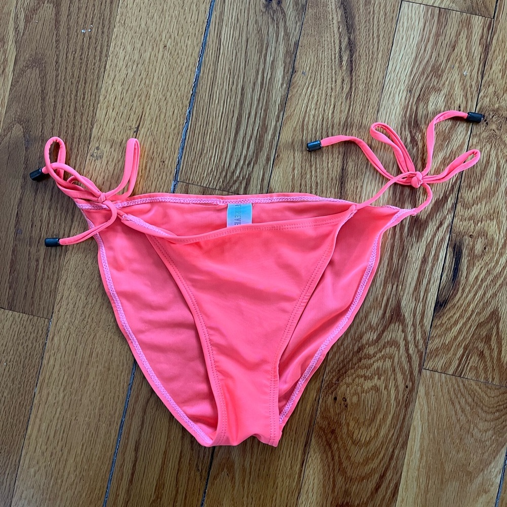 2/$15 - Forever 21 Vibrant Coral Bikini Bottom